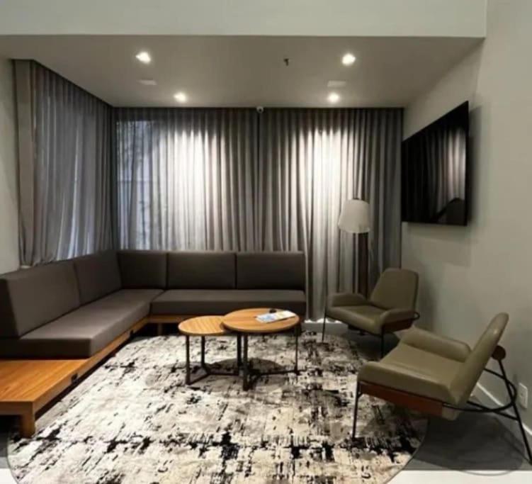 Itaim - Trans America Executive Faria Lima Apartamento São Paulo